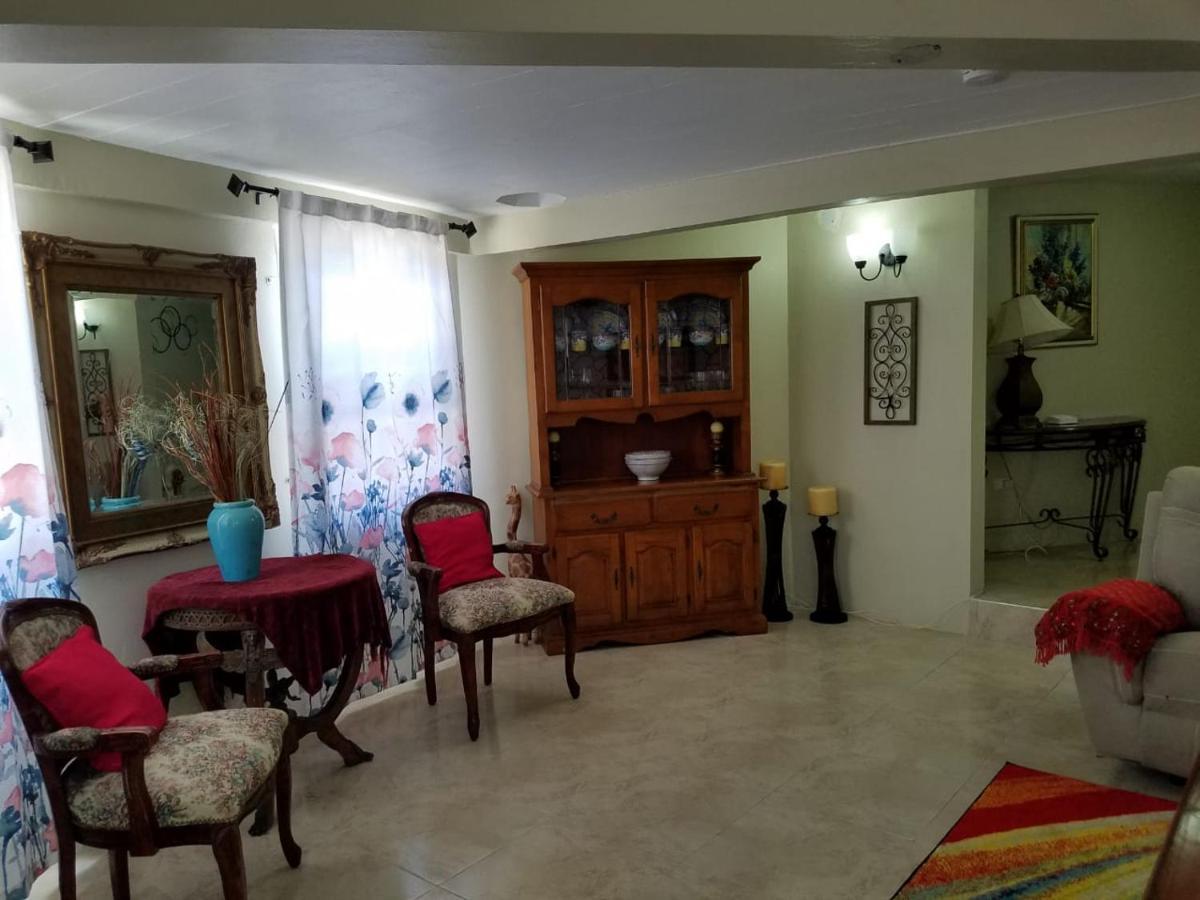 Bella Vista Vacation Apartment Montego Bay Exterior photo
