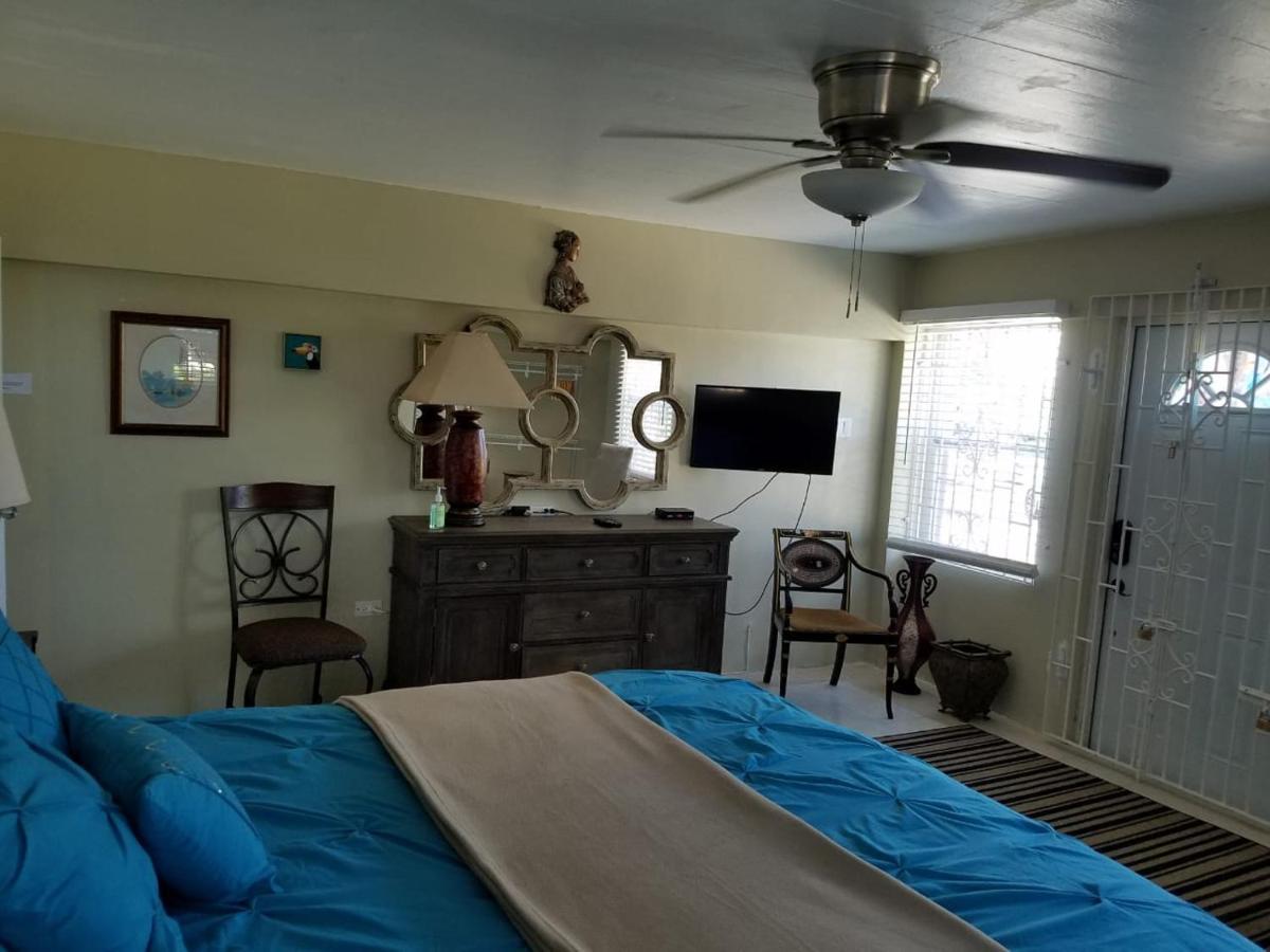 Bella Vista Vacation Apartment Montego Bay Exterior photo